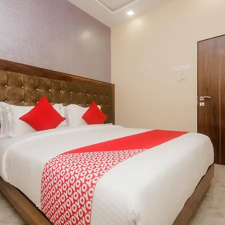 Hotel O Greenforest Near Airport Road Metro Station-3